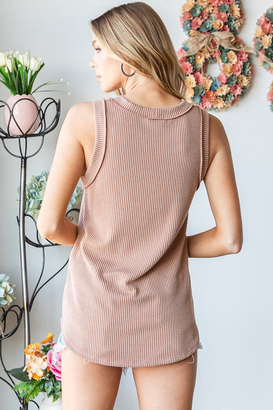 RIBBED TANK TOP