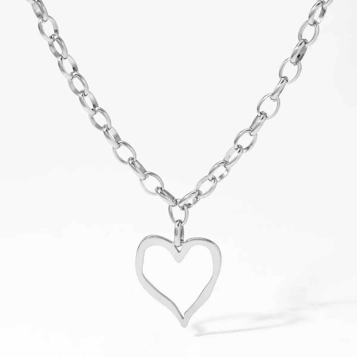 HEART NECKLACE
